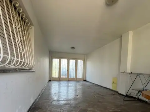 Casa en Venta en Ramos Mejia Sur, USD 220.000