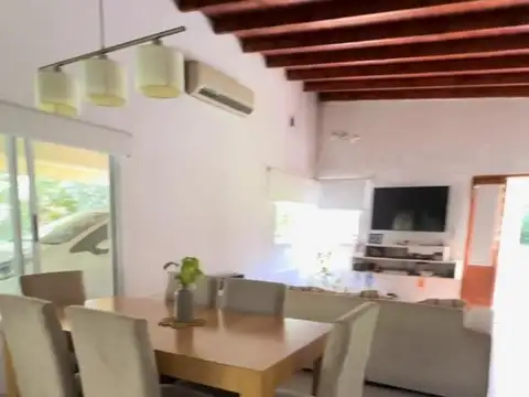 Hermosa casa en Parque Las Naciones, Calle Japon, Guernica