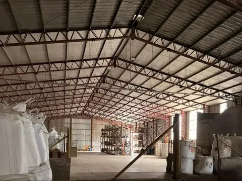 Galpon en Alquiler 1 año
