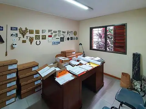 Oficina en Planta Baja Ingreso independiente Venta Rosario Centro