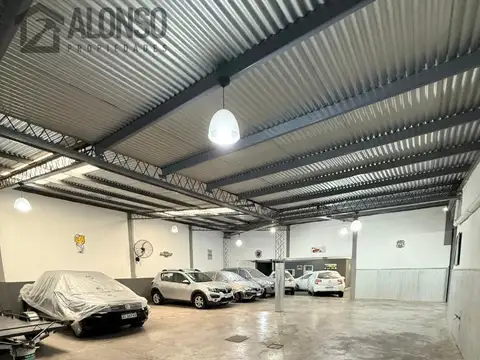 Galpon en Venta en Lanus Oeste, USD 200.000
