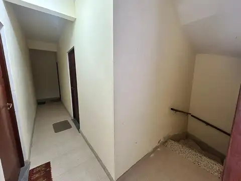 DEPTO 3 AMB. CENTRO- NORTE- 1° PISO A LA CALLE