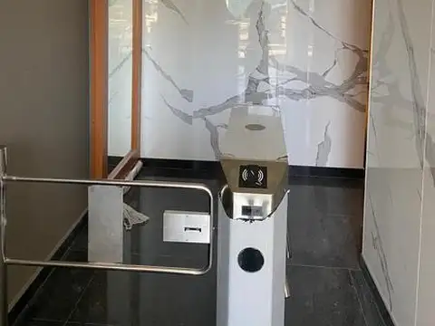 Oficina en Venta en Barrio Norte, USD 120.000