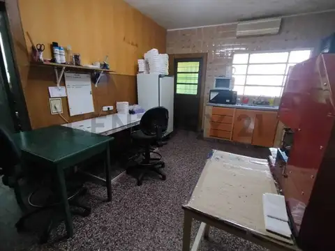 Departamento en Venta con 3 cocheras