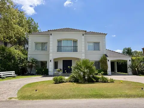 Casa en venta 7 ambientes en La Lomada De Pilar, Zona Norte