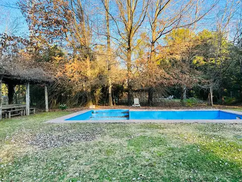 3.000 m2 Casa en Parada Robles
