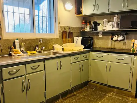 3.000 m2 Casa en Parada Robles