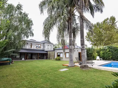 Pradera de San Ignacio 100