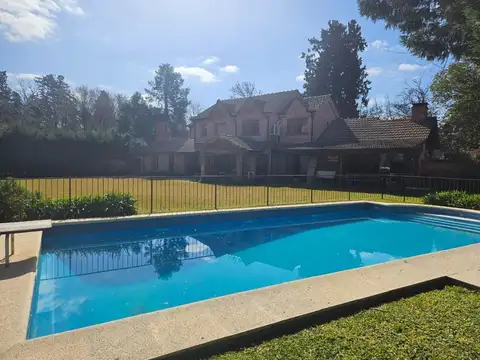 Casa en Venta de 4 dormitorios