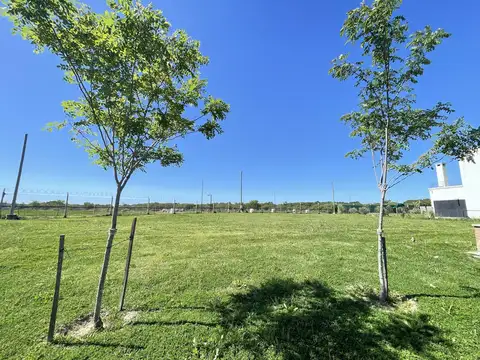 Lote en Cul de Sac en barrio Santa Ana, Villa Nueva, acepta financiación