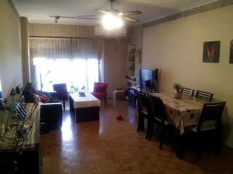 Av. Entre Rios 600, Piso 1