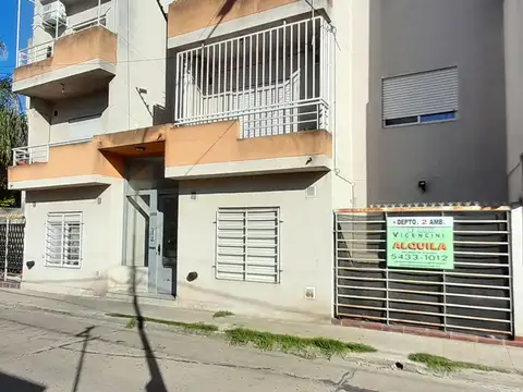 Blas Parera 1900, Piso p.b