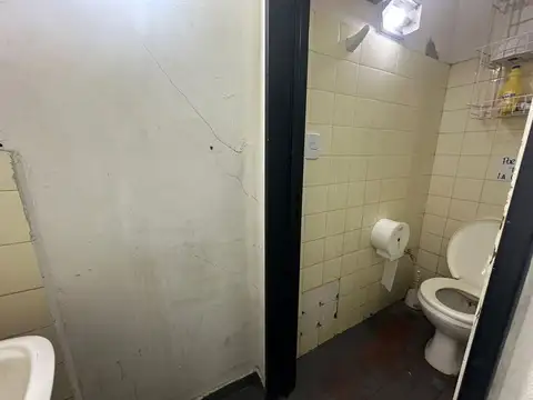 Local en Venta 56 años