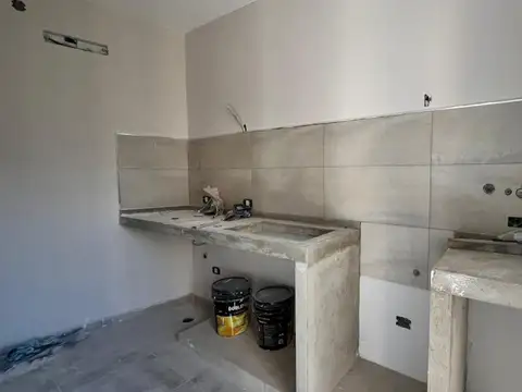 VENDE DUPLEX TRES DORMITORIOS TRONADOR A ESTRENAR