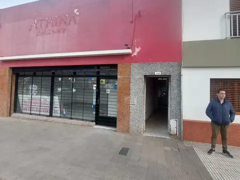 Avenida López y Planes 4300