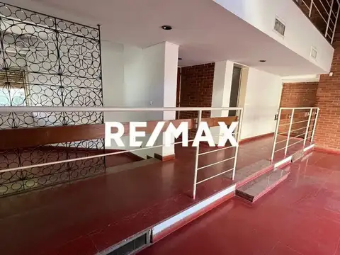 CASA APTO PROFESIONAL - CIPOLLETTI