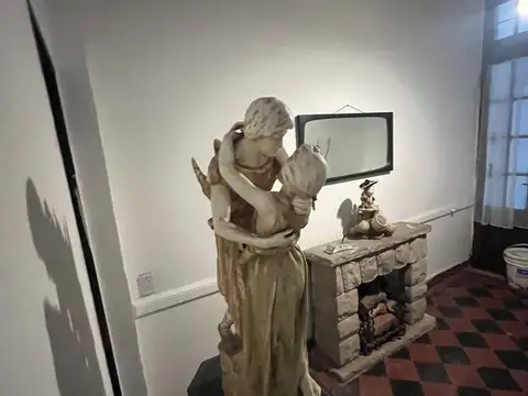 Rivera Indarte 300, Piso PB