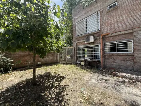 Calle 133 e/ 33 y 34 Monoambiente sobre lote de 75 mts