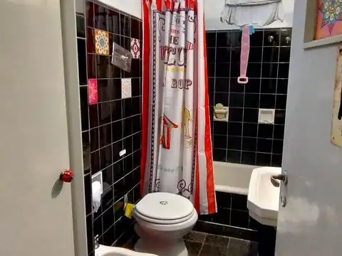 Depto Tipo Casa en Venta 60 años