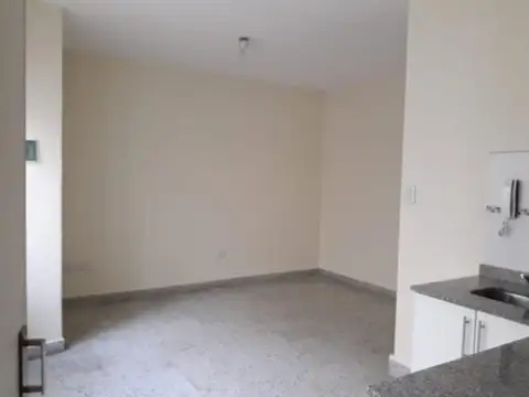 Monoambiente Av. San Martin al 700