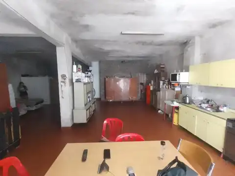 Local en Venta Via Pública