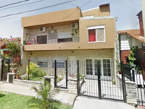 CASA PLANTA  Bo. MAVINAS EXCELENTE ESTADO