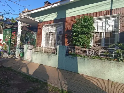 Salvador Debenedetti 2600