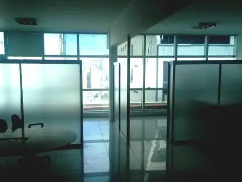 Oficina en Alquiler en San Nicolás, USD 2.300