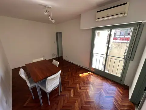 Departamento - Alquiler - Argentina, Capital Federal - VENEZUELA 774