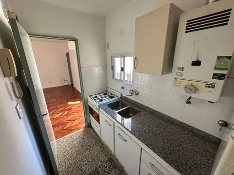 Departamento en Alquiler en Monserrat, $ 550.000