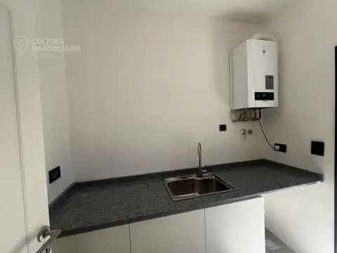 Casa en Venta en Pilar Del Este - Santa Sofia, USD 180.000