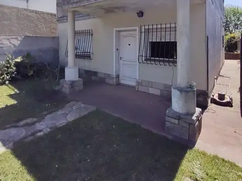 Juan Bautista Alberdi 1100