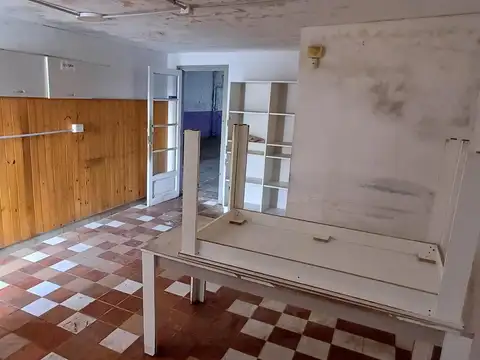 Galpon en Venta 8  mts Frente