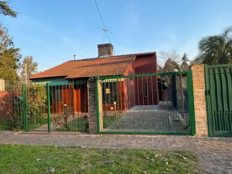 Hermoso Chalet a dos cuadras de Estación La Reja