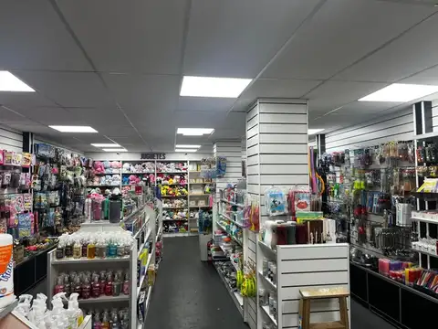 Local en Venta 60 años