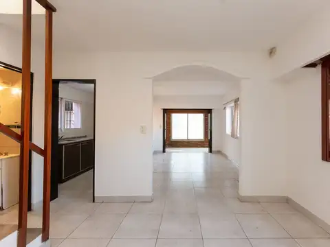 Depto Tipo Casa en Venta 25 años