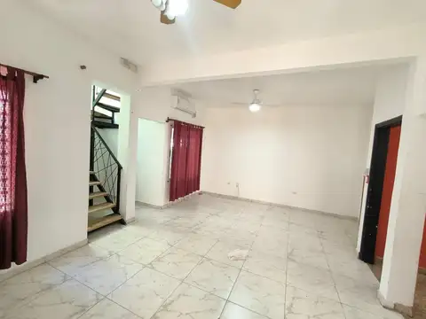 Casa en Alquiler en Jose Clemente Paz, $ 1.200.000