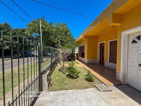 Casa en Venta en Burzaco, USD 75.000
