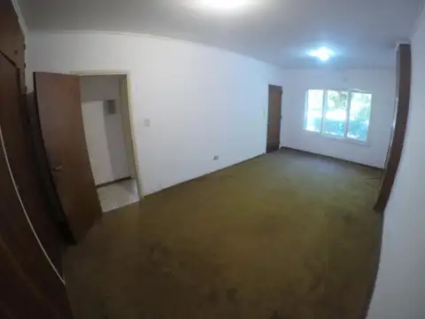 Casa en Venta en San Nicolas De Los Arroyos, USD 175.000