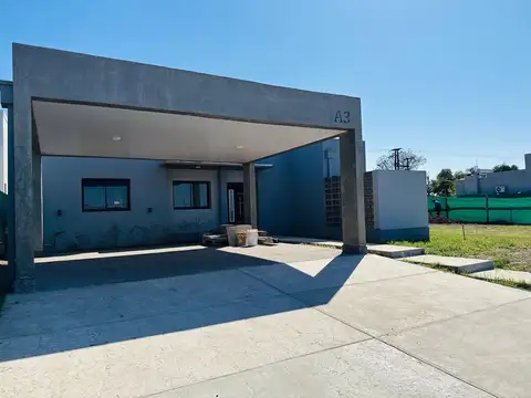 Casa en Venta en El Manantial, USD 185.000