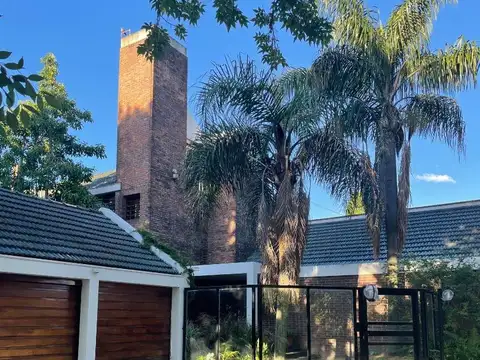 Bartolomé Mitre 260