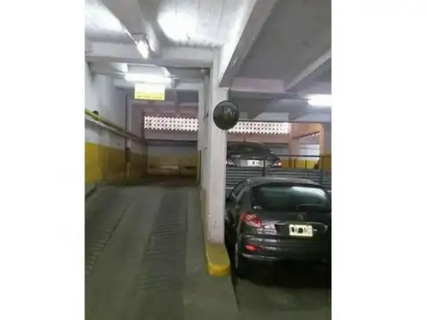 BELGRANO COCHERA AUTO MEDIANO SEGURIDAD 24 HS  DISPONIBILIDA