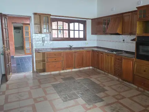 Casa en alquiler en Villa del Parque