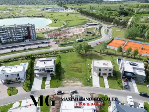 Terreno en Venta 22  mts Frente