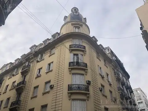 ÚNICO - MONUMENTO HISTÓRICO - ESTADO EXCELENTE   5/6 DESPACHOS  DEPOSITO / ESTUDIO   3 BAÑOS