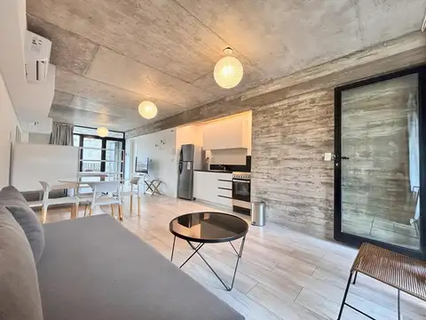 Venta/ Alquiler Departamento monoambiente amoblado con parrilla  Recoleta