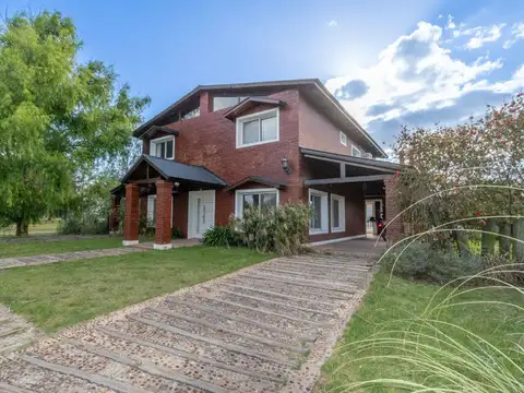 Casa en Venta de 5 dormitorios