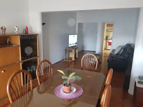 Avda Bartolome Mitre 100