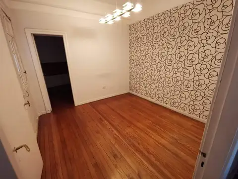 Casa en Venta en Villa del Parque, USD 180.000