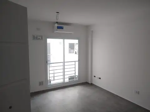 Florencio Varela  al 2600